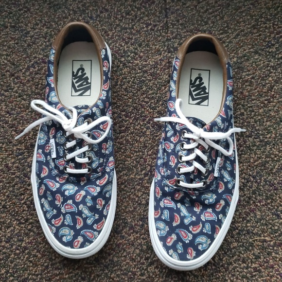 Vans Shoes - Brand New Vans off the Wall Sneakers